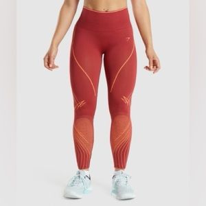 GYMSHARK Burgundy Apex Seamless Sports Leggings (M)